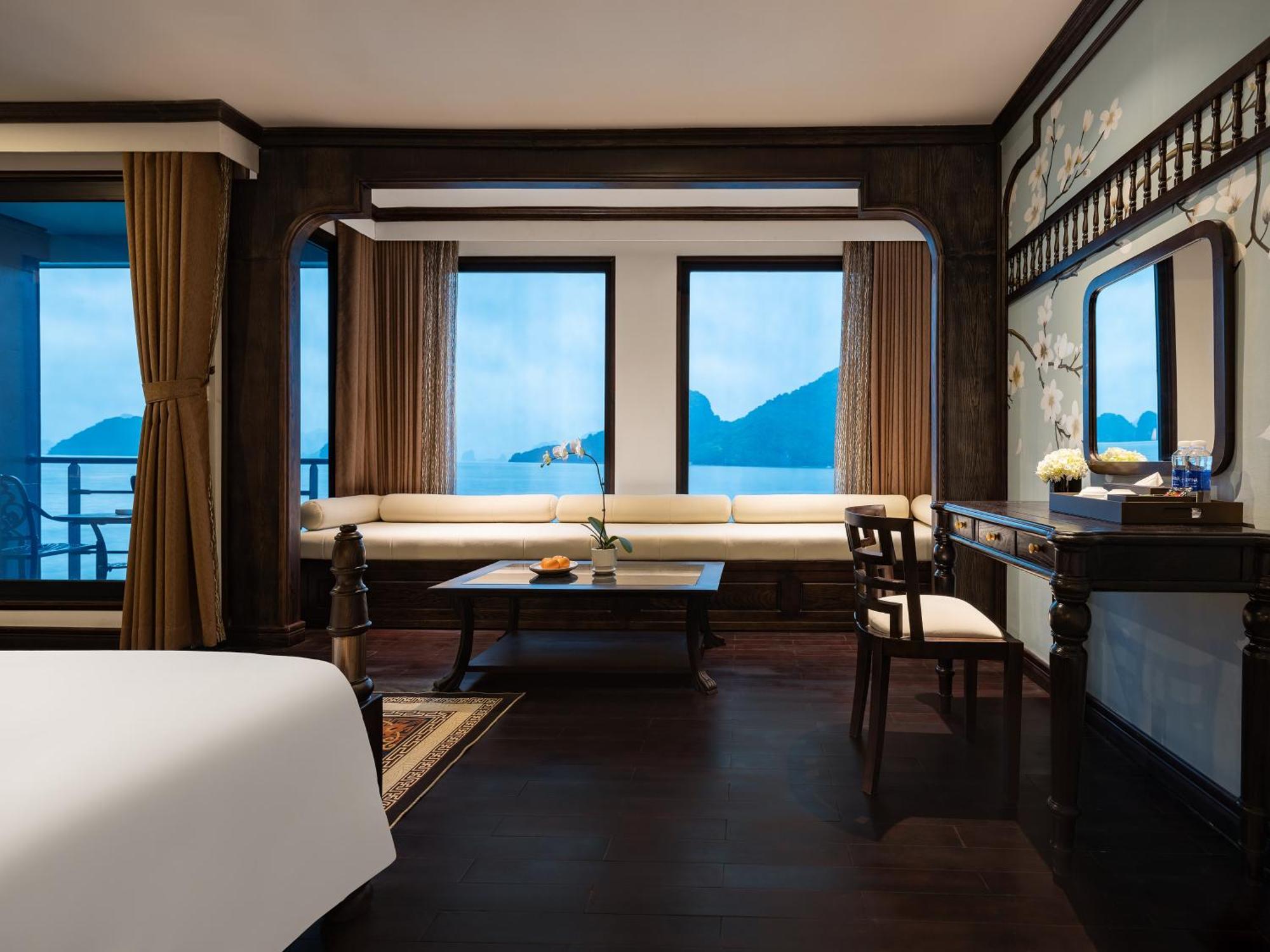 Era Premium Cruises Halong Hotell Ha Long Exteriör bild