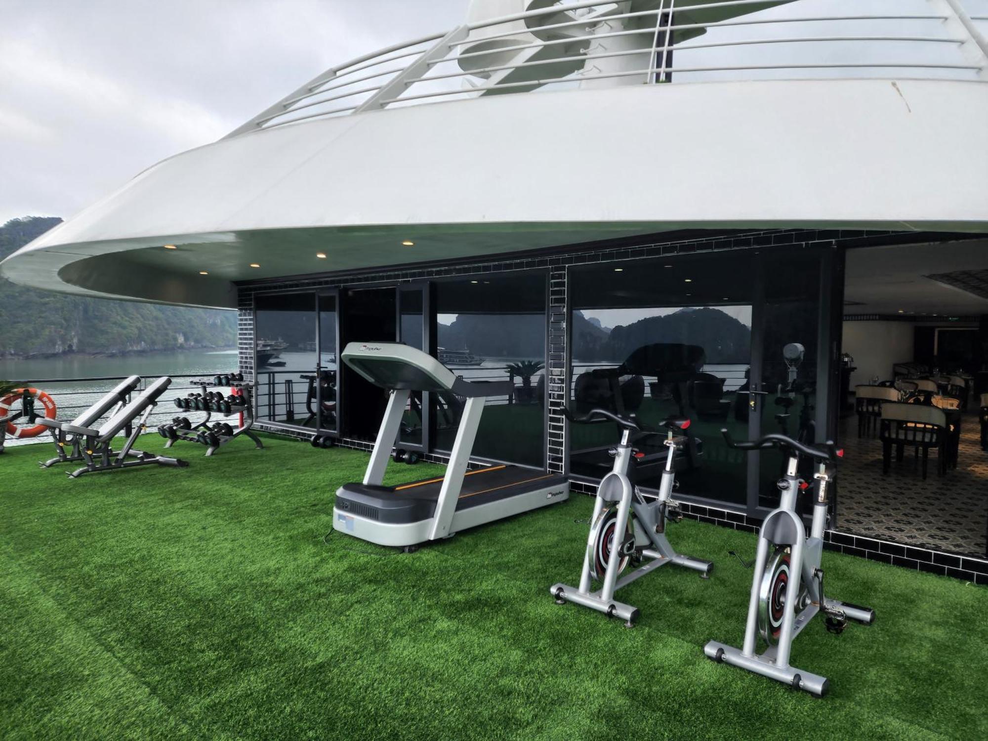 Era Premium Cruises Halong Hotell Ha Long Exteriör bild